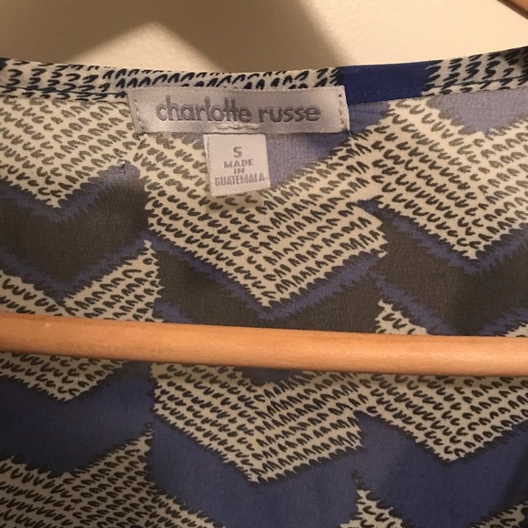 Geometric Sheer Blouse - Picture 2 of 5